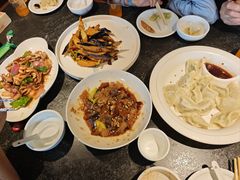 -五谷丰登农家院·地道胶东菜·海鲜烧烤(威海店)
