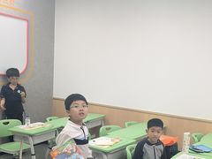 -昂立青少儿成长中心(普陀中环百联校区)