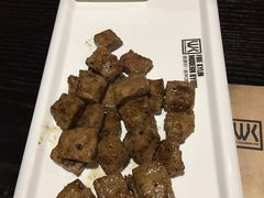 -HIHE Bistro·Oyster Bar(华熙live店)