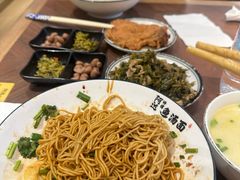 -阿达师傅鱼汤面