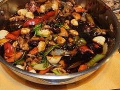 -黄记煌三汁焖锅(荣盛国际店)