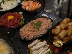 -老酉火锅(阳明古镇店)