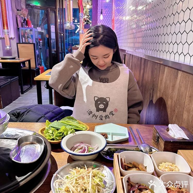 望京让我们三顾茅庐的猪肉专门烤肉店