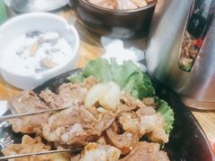 -合易泓烤肉•首创生椰大油边(宁山路店)