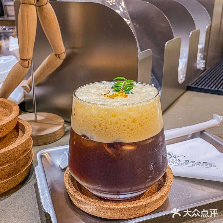 太适🈴️一家被各种当背景照的咖啡店～