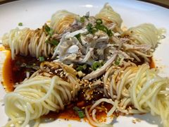 鸡丝凉面-嫩芽·重庆菜馆(十八梯露台观景店)