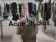 -Acne Studios(芮欧百货店)