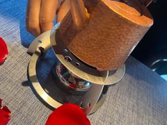 -弦月窗LUNETTE BY AMANDA(复兴路店)