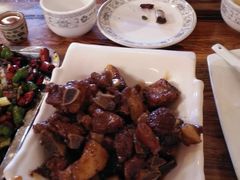 -小锅巴纳西餐厅