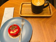 -星巴克臻选(天津恒隆广场旗舰店)
