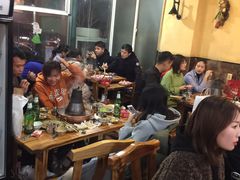 大堂-东镇老火锅(长春路首店)