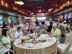 -红日饭店(裕隆三路店)