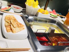 -海底捞火锅鲜切牛肉主题店(长寿路店)