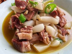 汁水牛腩-品鲜村农家菜·阳澄湖大闸蟹(总店)