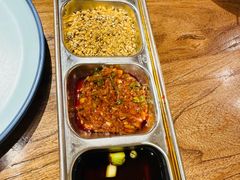 -明洞阿姨·韩式酱蟹烤肉·创意料理(三元桥店)