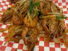 -覃记海鲜美食餐厅