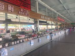 -四川小胡子海鲜(丁村万人海鲜广场店)