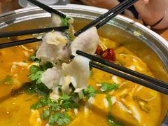 酸菜鱼-龙梅肥肠鱼(明瓦廊店)