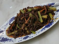 干煸牛肉丝-梅龙镇酒家(南京西路总店)