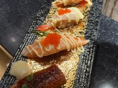 -乌君·酒场·炭火烧鸟(侨城坊店)