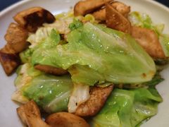 -伊带伊路新疆美食府(呼家楼店)