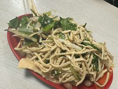 -洪峰浩老北京烧饼夹肉(角门路店)