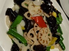 -巴扎美食·新疆菜·西域歌舞表演餐厅(新疆大厦店)