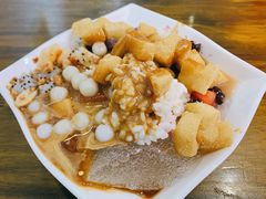 丈母娘冰粉-串妹花式冰粉(乐山总店)