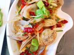 -覃记海鲜美食餐厅