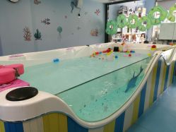 -香港3861婴幼儿游泳馆(东海商务中心店)