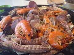 -巧克力渔家.小船海鲜胶东菜(万平口店)