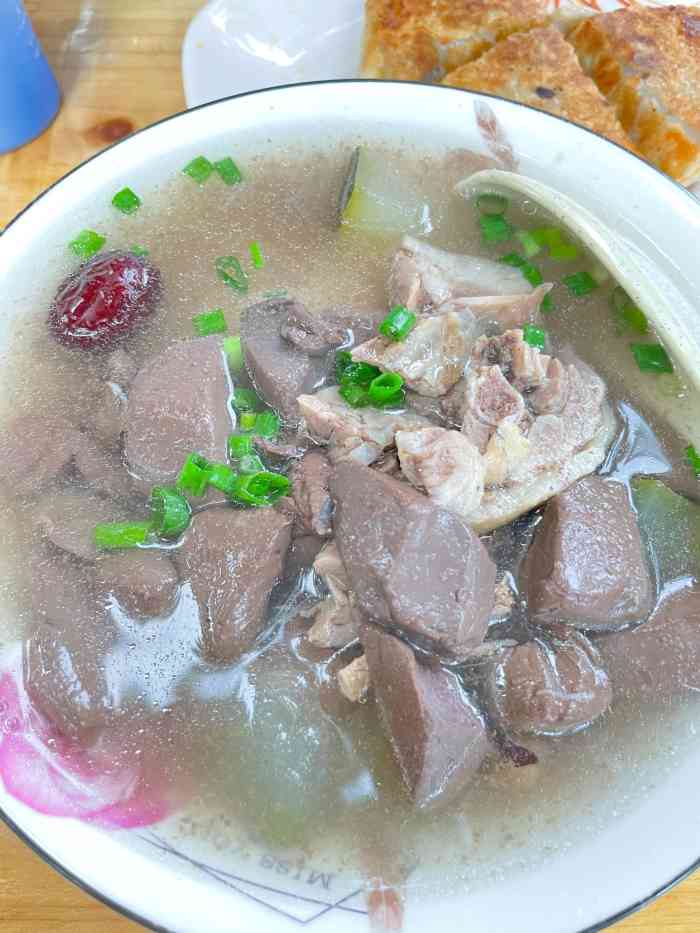 水门鸭汤萝卜粄"朴实的客家好味道.去觅食结果几家店都关.