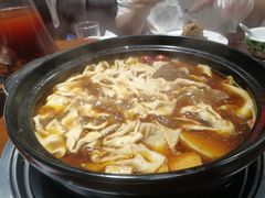 -亿诣蝎府炸酱面羊蝎子火锅(酷车小镇店)