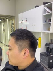 -尤司男士国潮理发馆