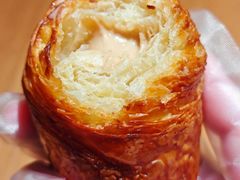 -VERIE BAKEHOUSE