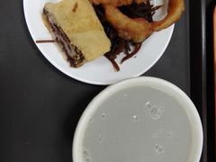-老磁器口豆汁店(天坛店)
