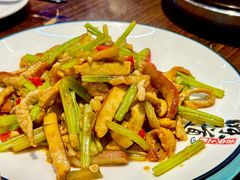 -民间瓦缸煨汤館(嵩山路店)