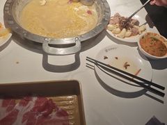 -名扬煮艺肥牛自助火锅(同和店)