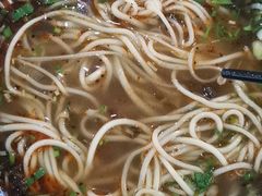 酸菜牛肉面-东方宫中国兰州牛肉拉面(新起街店)