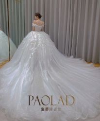 -南京宝娜嫁衣婚纱礼服馆(中央路店)