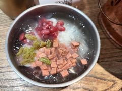 -成都你六姐·牛肉冒菜(上海环宇荟店)
