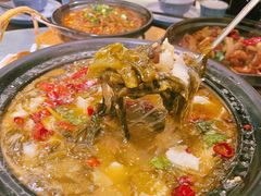 -小六汤包砂煲菜(文景路店)