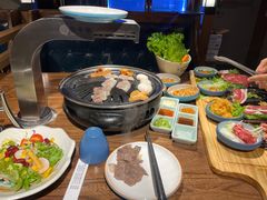 -明洞阿姨·韩式酱蟹烤肉·创意料理(三元桥店)