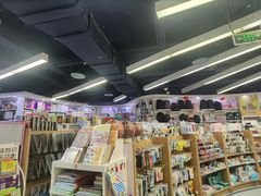 -新华书店(虹悦城店)
