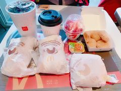 -麦当劳(欢乐谷店)