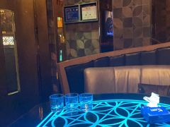 -K+全国连锁KTV(绿地缤纷天地店)