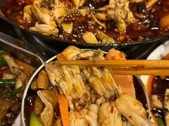 -鸿顺老铁锅美蛙鱼府(解放碑店)