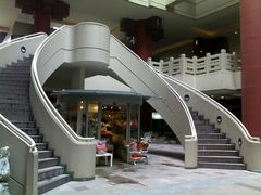 -上海波特曼丽思卡尔顿酒店