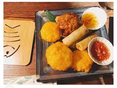 Golden虾饼-浩海火燒雲傣家菜(芮欧百货店)