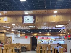 -屯老二农家铁锅炖·行业领军者(梅江店)